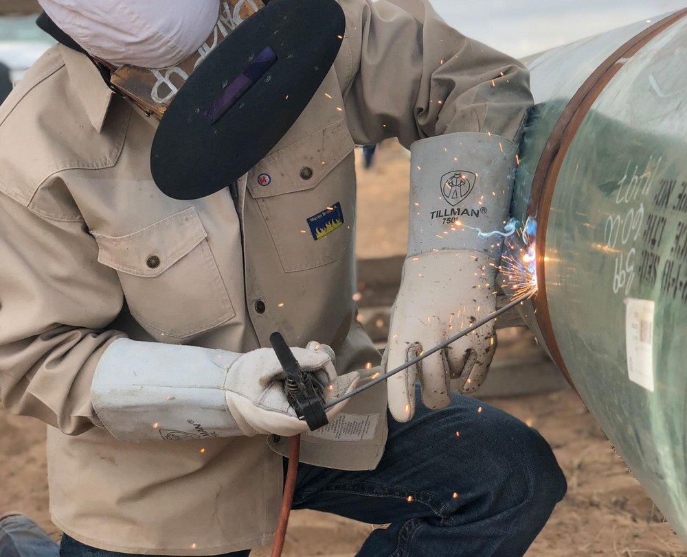 Tillman&reg; Pearl Construction and Utility Cotton, Cowhide Leather, Foam, Kevlar&reg; and Elkskin Welding Gloves in Pearl 