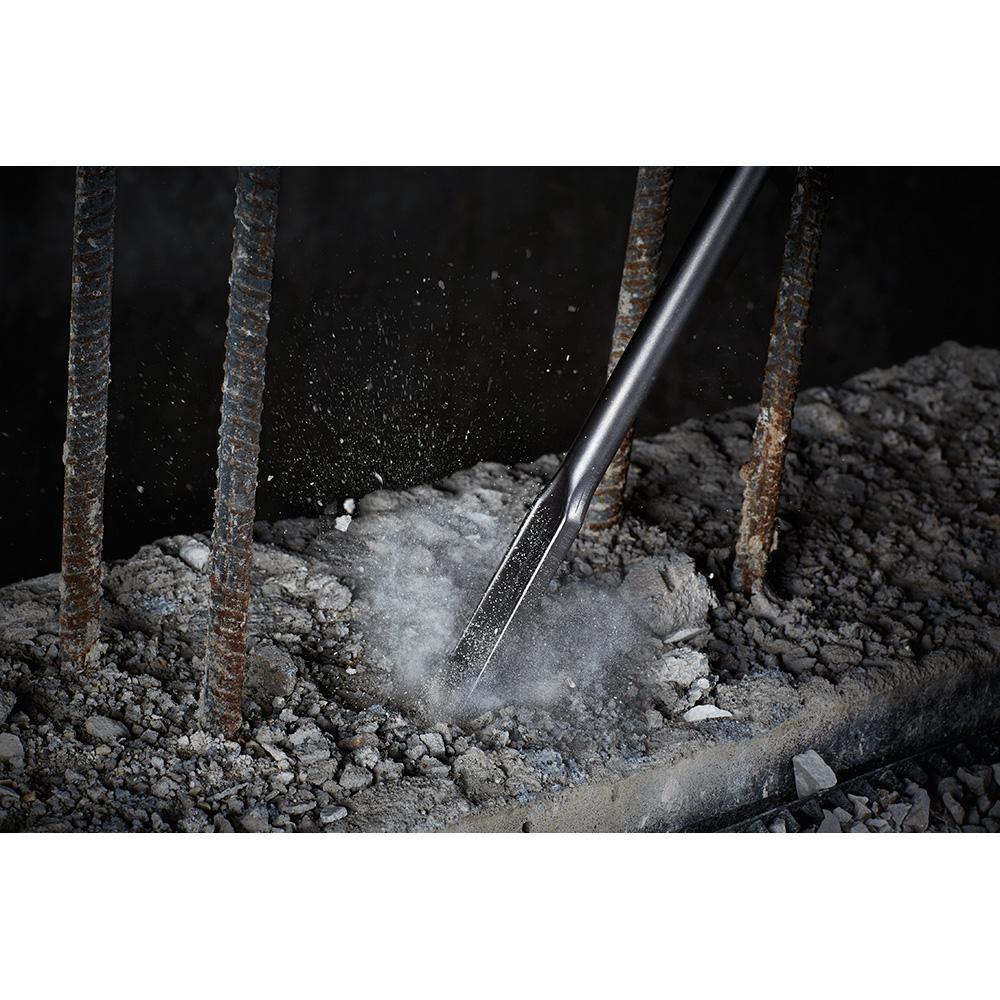 Milwaukee® Silver Flat Chisel 