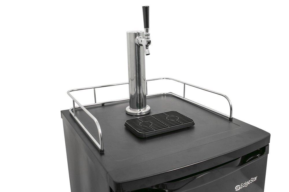 Edgestar Black 20-3/16 in. Single Tap Beer Dispenser 