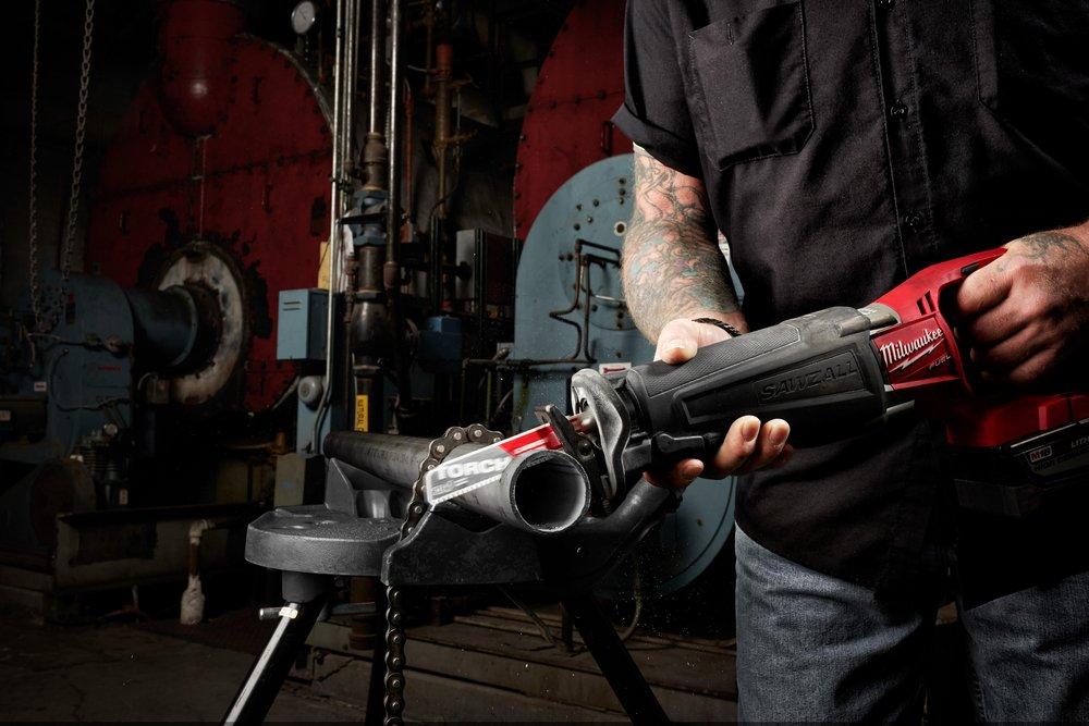 Milwaukee&reg; Silver 7 TPI Reciprocating Saw Blade with Carbide Teeth 