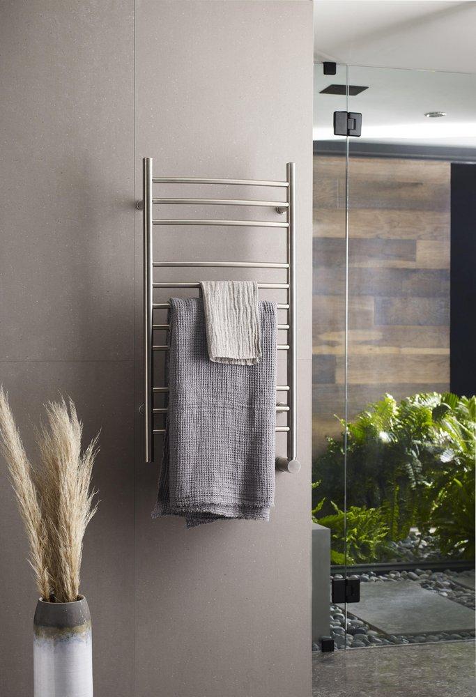 Mr Steam Brushed Stainless Steel METRO COLLECTION WALL MOUNTED ELECTRIC TOWEL WARMER WITH 11 BARS AND DIGITAL TIMER IN STAINLESS STEEL BRUSHED 