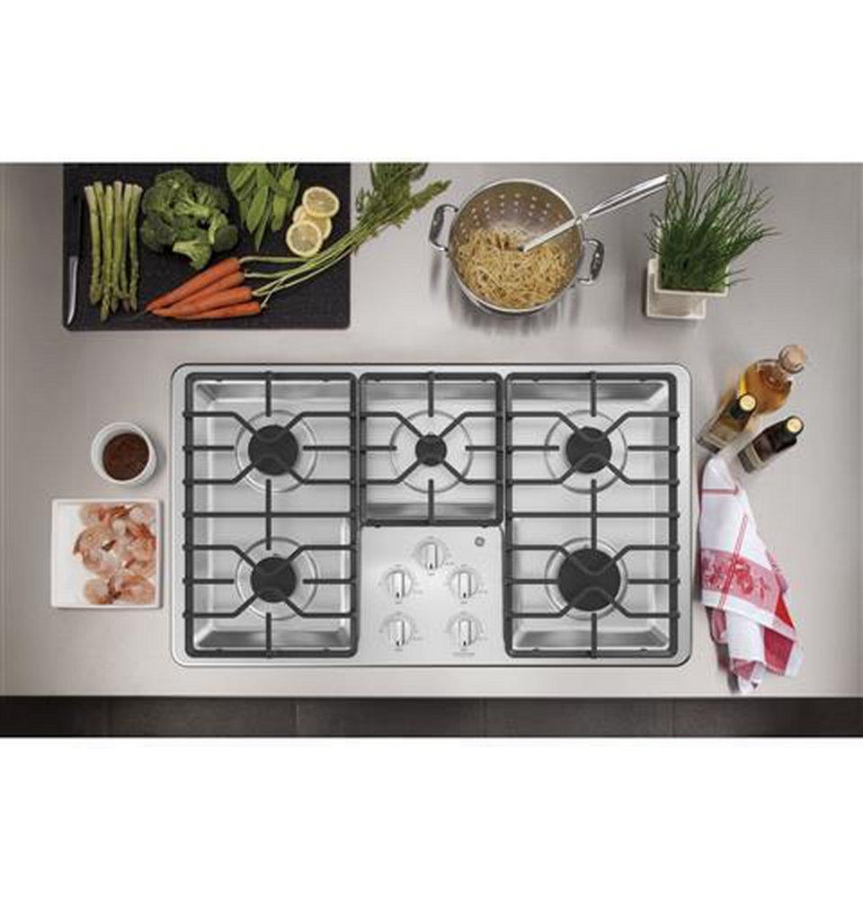 GE® Stainless Steel 5 Burner Sealed Cooktop 