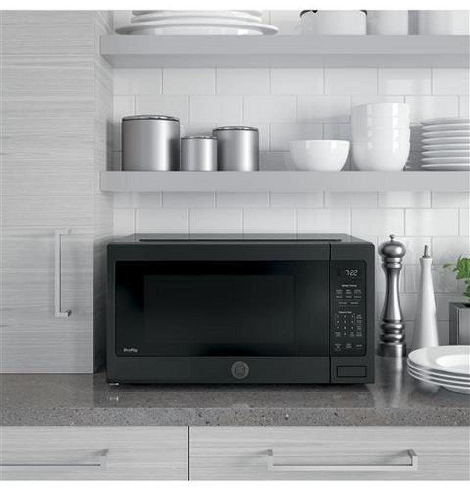 GE&reg; Black on Black 2.2 cu. ft. 1100 W Countertop Microwave 