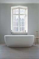 Duravit White 70-7/8 x 33-1/2 in. Freestanding Bathtub 