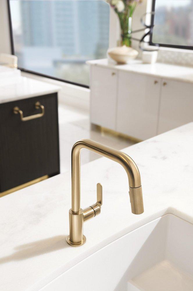 Brizo Luxe Gold Single Handle Pull Down Kitchen Faucet 