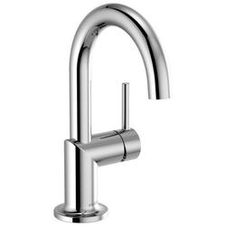 Single Handle Centerset Bathroom Sink Faucet in Polished Chrome