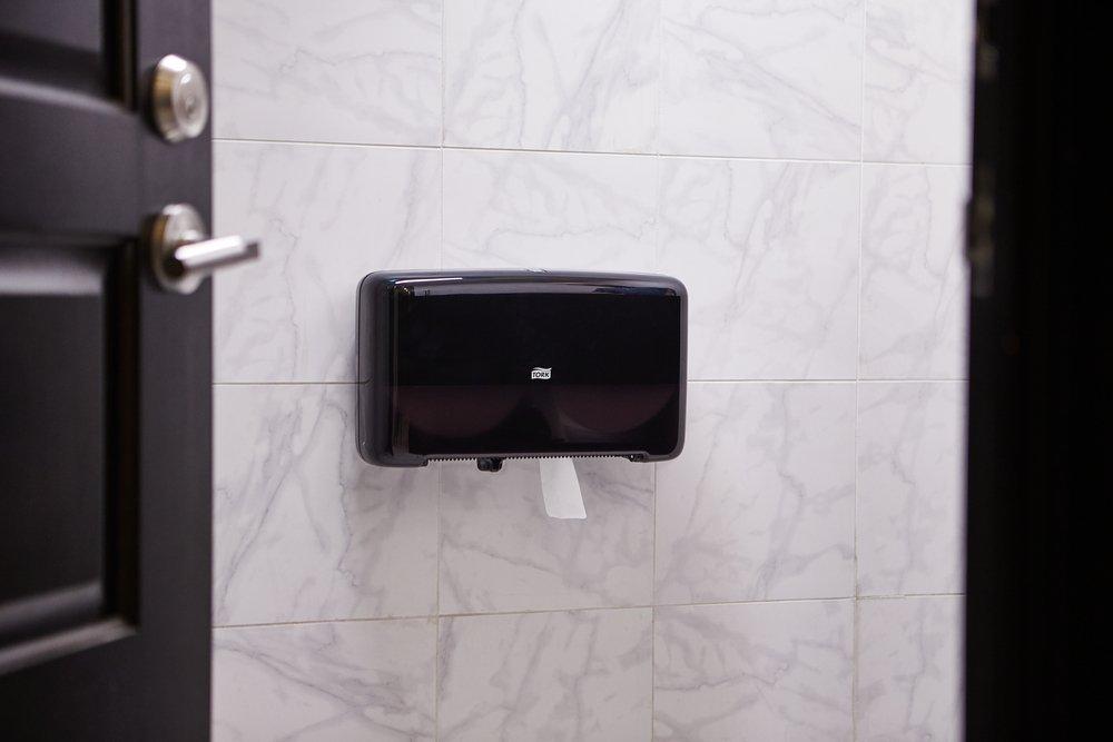 Tork White Mini Jumbo Bath Tissue Roll, 2-Ply, White, T2 System 