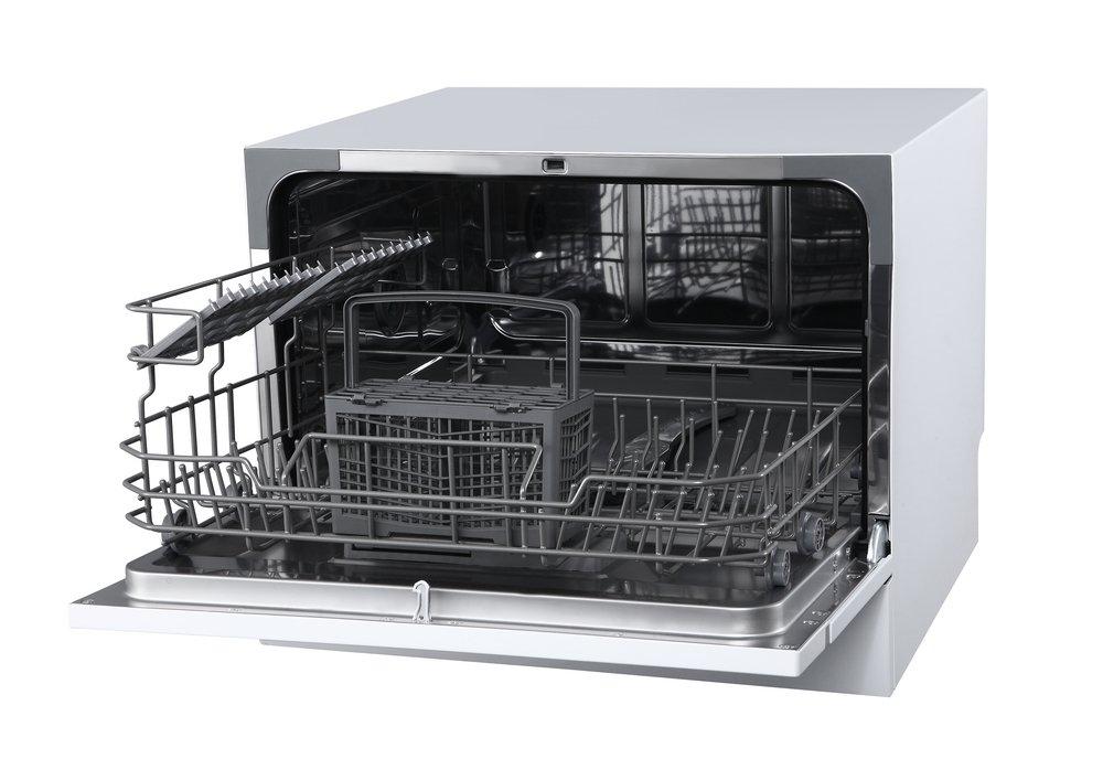 Edgestar White 21-5/8 in. 6 Place Settings Dishwasher 