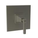 BALANCED PRESSURE SHOWER TRIM PLATE WITH HANDLE. LESS SHOWERHEAD ARM AND FLANGE.