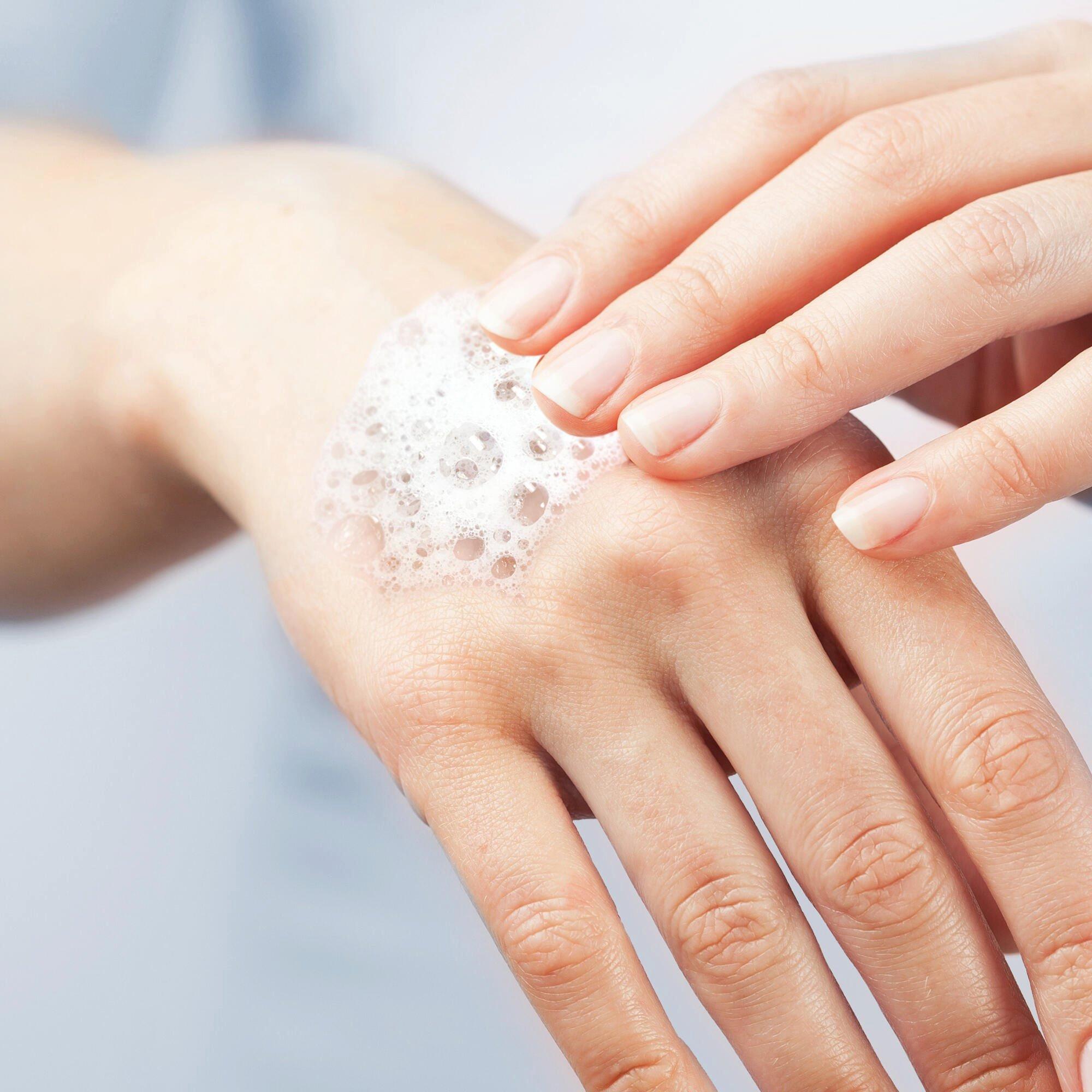 Scott&reg; Clear Moisturizing Foam Hand Sanitizer 