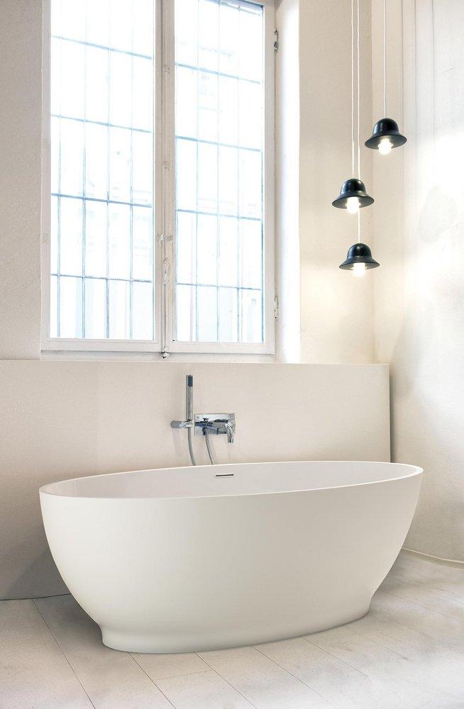 MTI Whirlpools&reg; White Gloss 64-3/8 x 34-1/2 in. Freestanding Bathtub 
