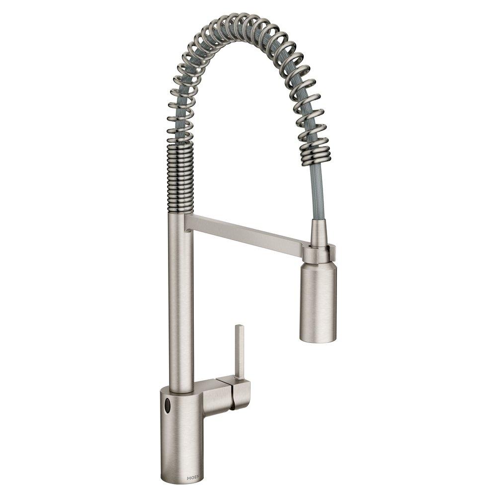 Moen Spot Resist&trade; Stainless Single Handle Pull Down Touchless Kitchen Faucet with Power Clean and MotionSense Wave Technology 