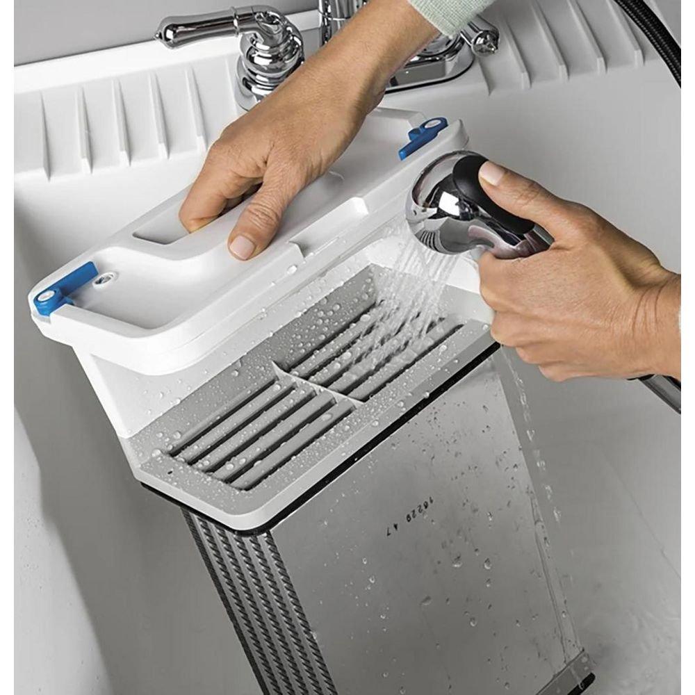 GE&reg; White 23-7/16 in. 4.1 cu. ft. Electric Dryer 
