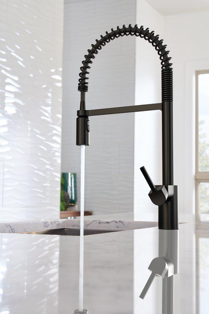 Moen Matte Black Single Handle Pull Down Pre-Rinse Kitchen Faucet with Power Clean Technology 