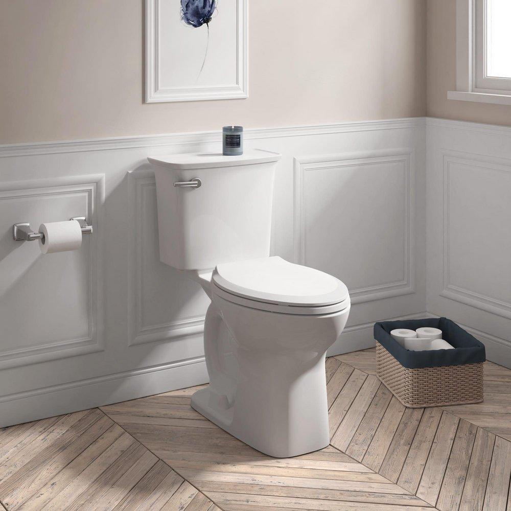 Elongated Closed Front Toilet Seat in White 