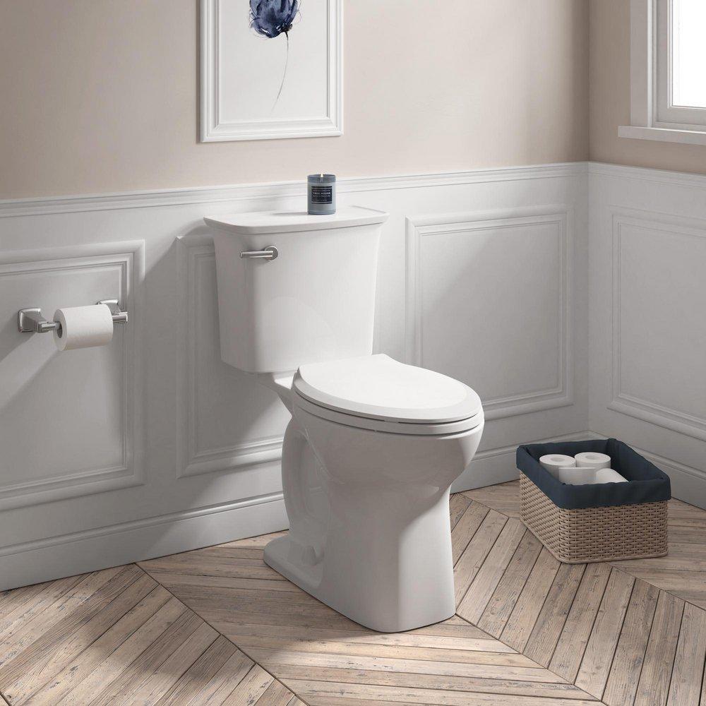 Elongated Closed Front Toilet Seat in White 