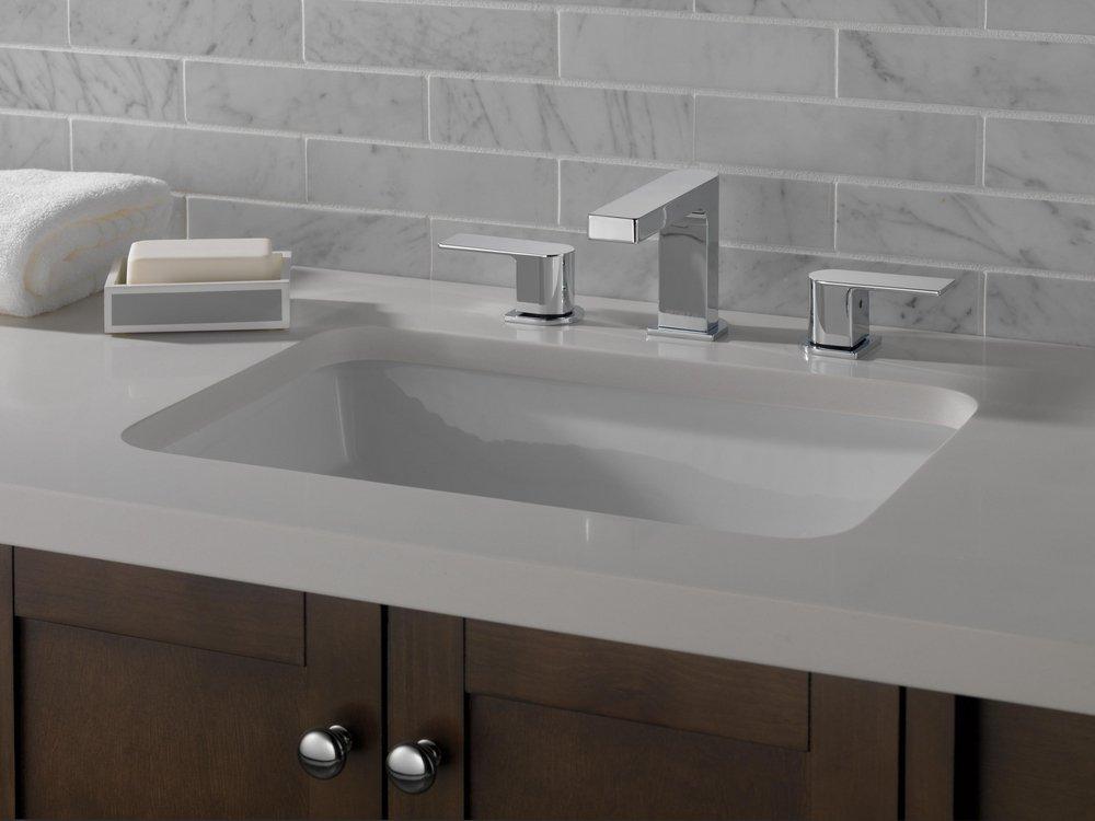 Peerless&reg; Polished Chrome Two Handle Widespread Bathroom Sink Faucet Lever Handle 