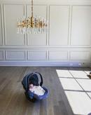 Visual Comfort & Co. Signature Hand-Rubbed Antique Brass 15-1/4 x 32 in. 40W 1-Tier 18-Light Modern Chandelier 