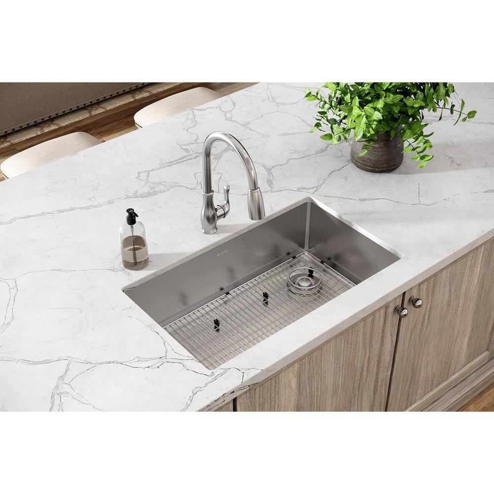 Elkay Polished Satin 31-1/2 x 18-1/2 in. No Hole Stainless Steel Single Bowl Undermount Kitchen Sink 