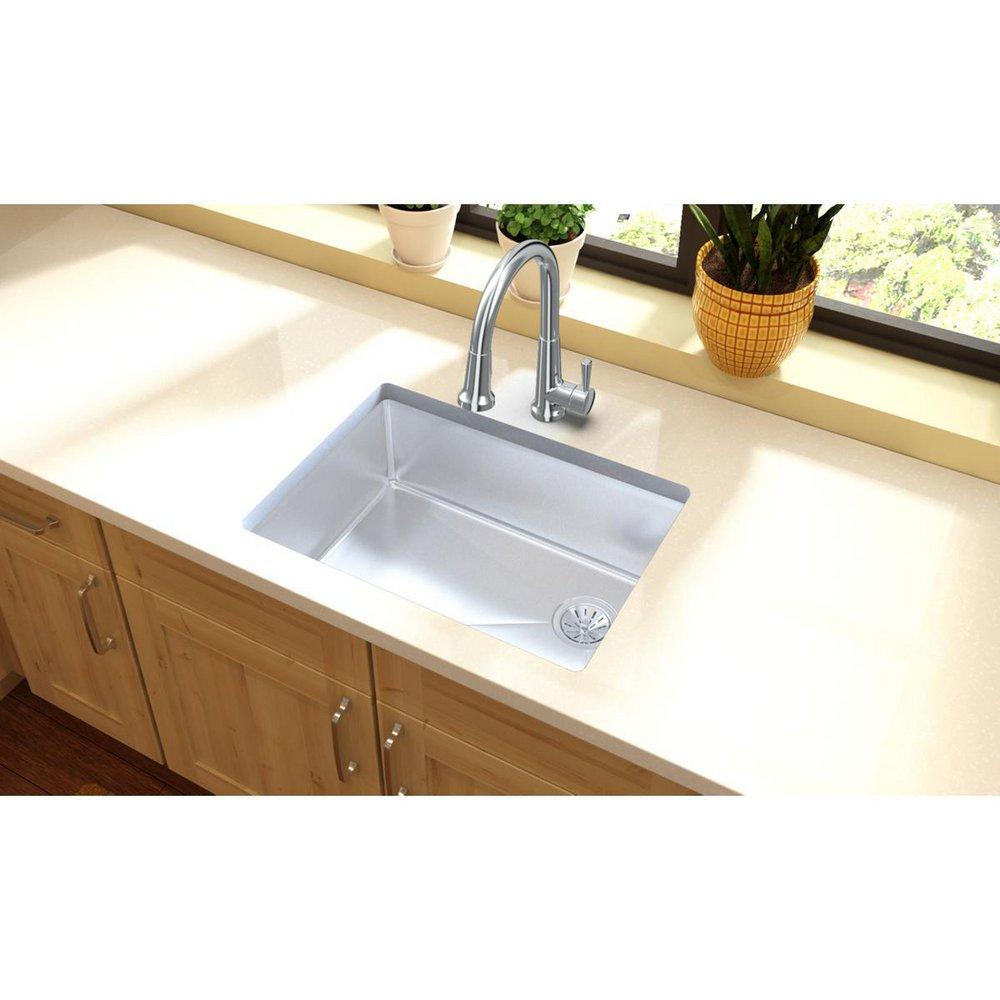 Elkay Polished Satin 25-1/2 x 18-1/2 in. No Hole Stainless Steel Single Bowl Undermount Kitchen Sink 