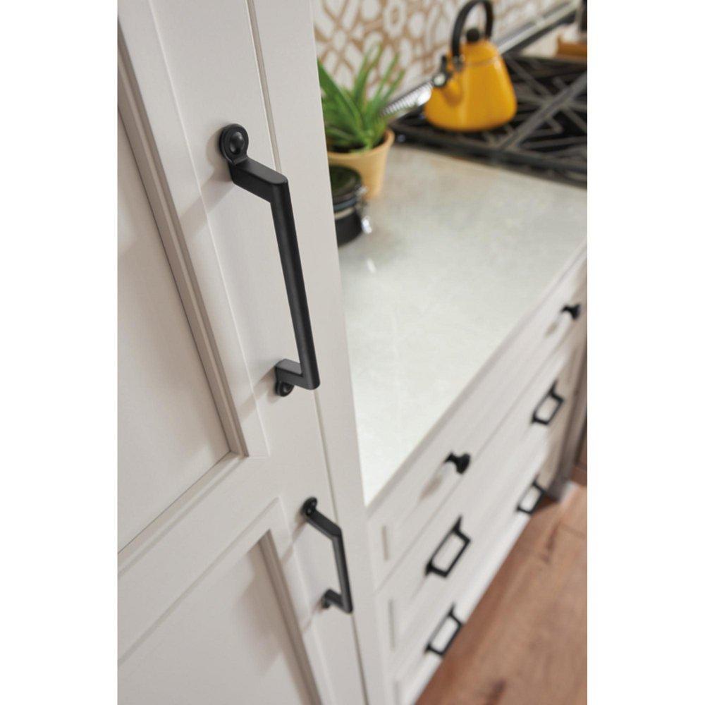 Atlas Homewares Matte Black 6-7/8 x 3/8 in. Zinc Alloy Pull 