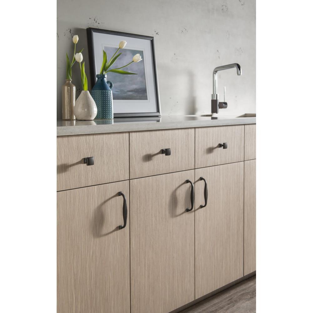 Top Knobs Ash Grey Pull 