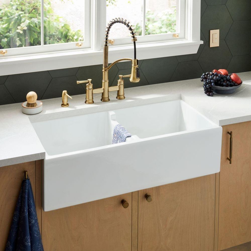 Signature Hardware Risinger 39-1/4 in. Farmhouse Fireclay Double