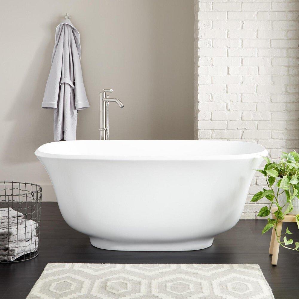 Signature Hardware White 67 x 31-1/4 in. Freestanding Bathtub with Center Drain 