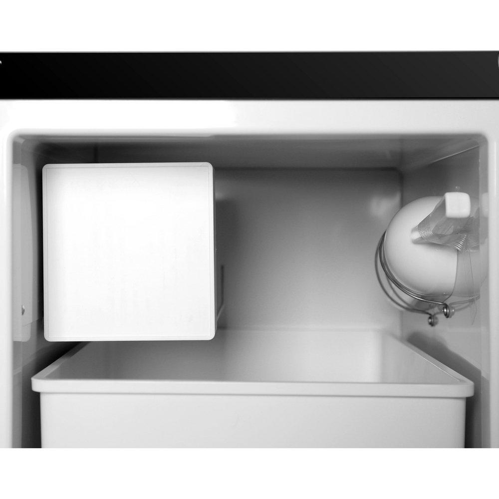 Edgestar Black 33-5/16 in. 20 lb Ice Maker 