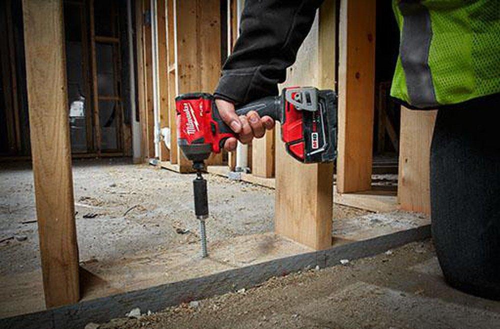 Milwaukee&reg; Red Cordless 2 Tool Kit 