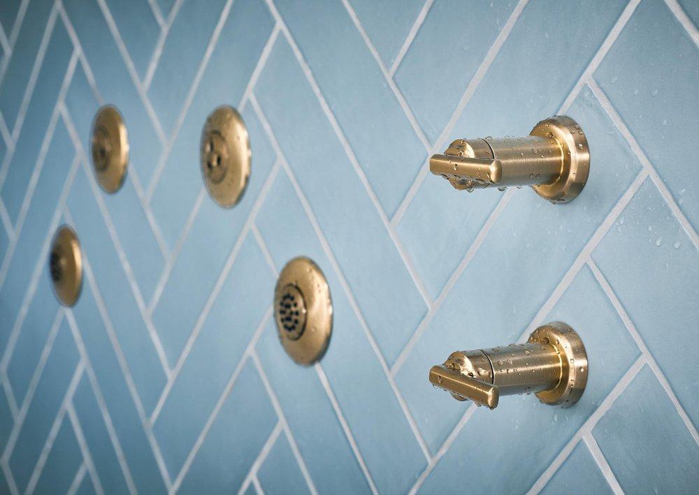 Brizo Luxe Gold Single Handle Bathtub & Shower Faucet (Trim Only) 