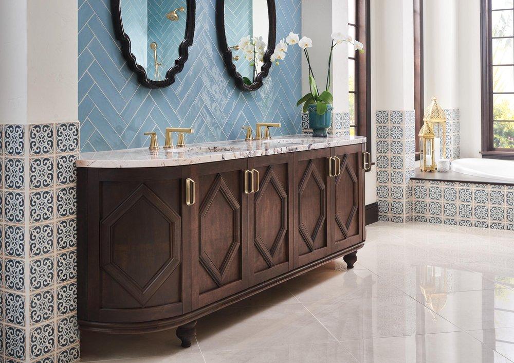 Brizo Luxe Gold Single Lever Handle Tub Filler Trim Only 