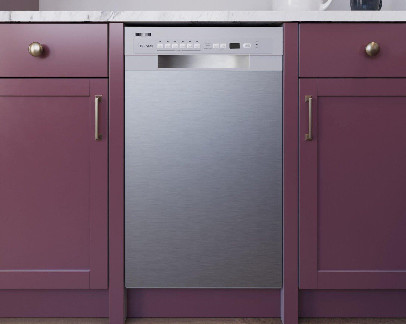 Edgestar Stainless Steel 17-5/8 in. 8 Place Settings Dishwasher 
