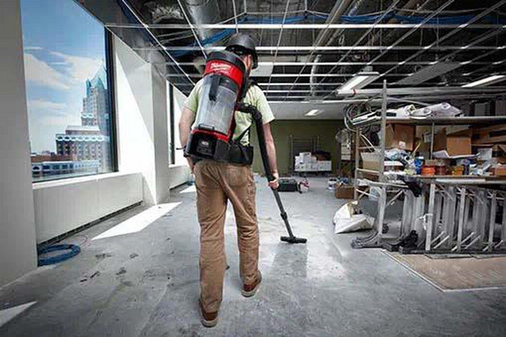 Milwaukee&reg; Red 3-in-1 Backpack Vacuum 
