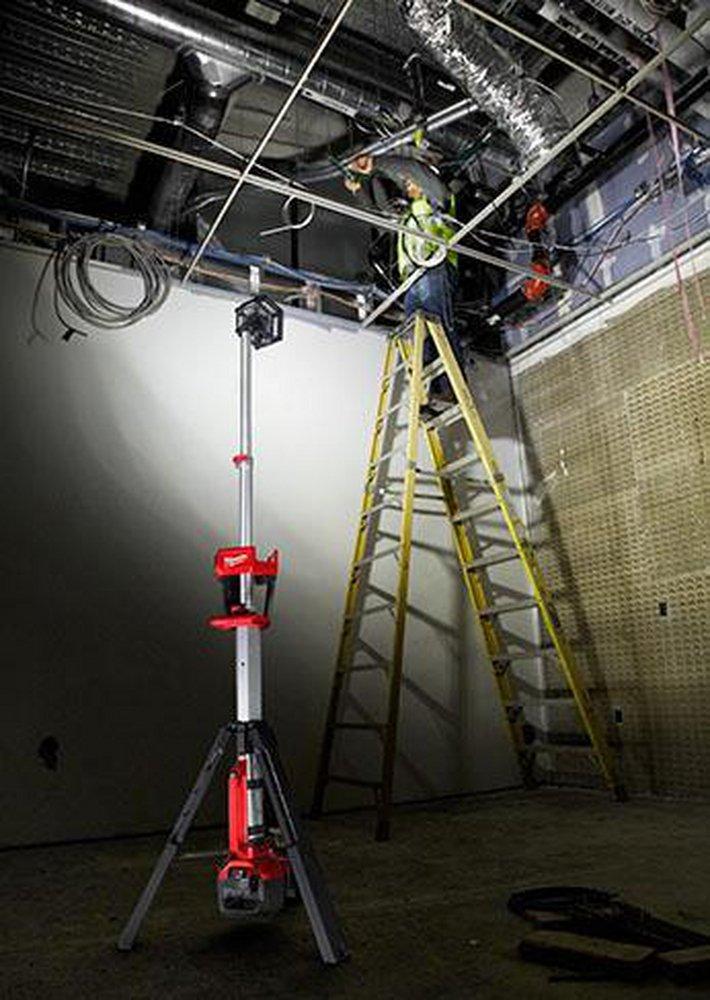 Milwaukee® Silver Plastic LED Tower Light 