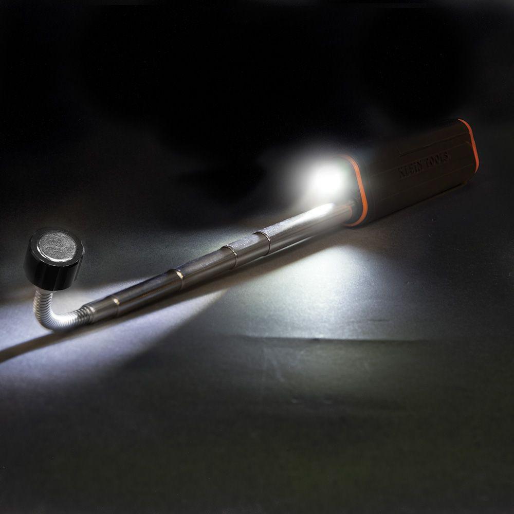 TELESCOPING MAGNETIC LED PICKUP 