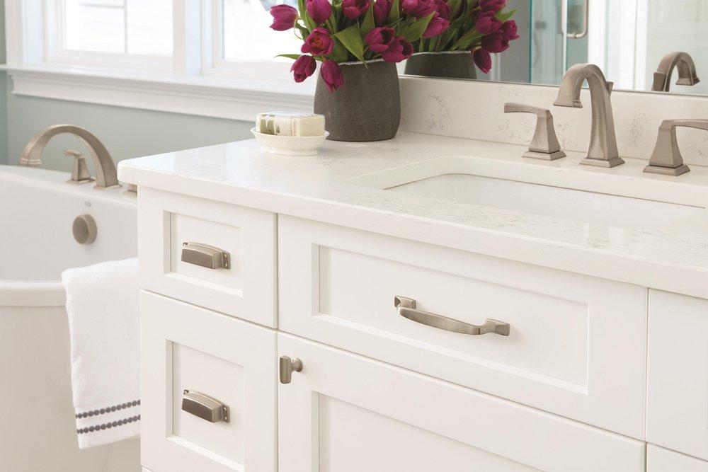 Amerock Satin Nickel Highland Ridge 5-1/16 in (128 mm) Center-to-Center Satin Nickel Cabinet Pull 