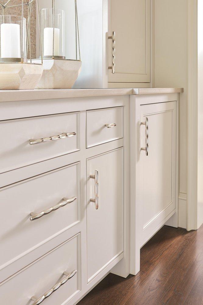 St. Vincent 3-3/4 in (96 mm) Center-to-Center Polished Nickel Cabinet Pull 