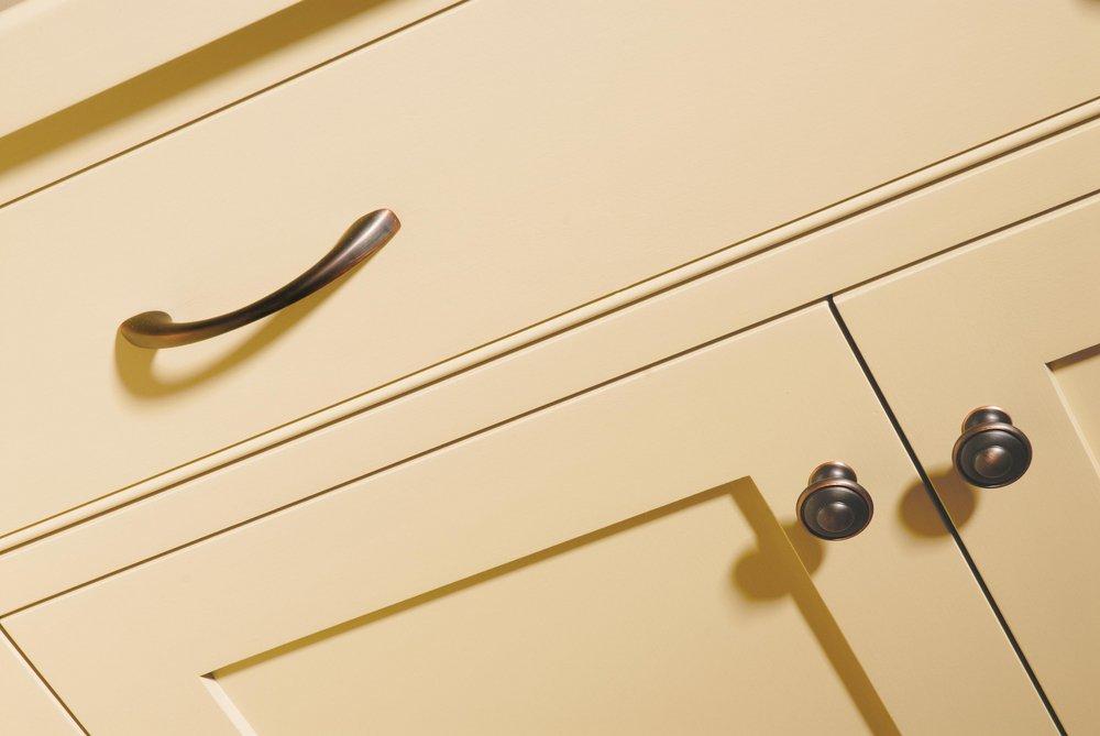 Amerock Oil Rubbed Bronze Allison Value 3-3/4 in (96 mm) Center-to-Center Oil-Rubbed Bronze Cabinet Pull 
