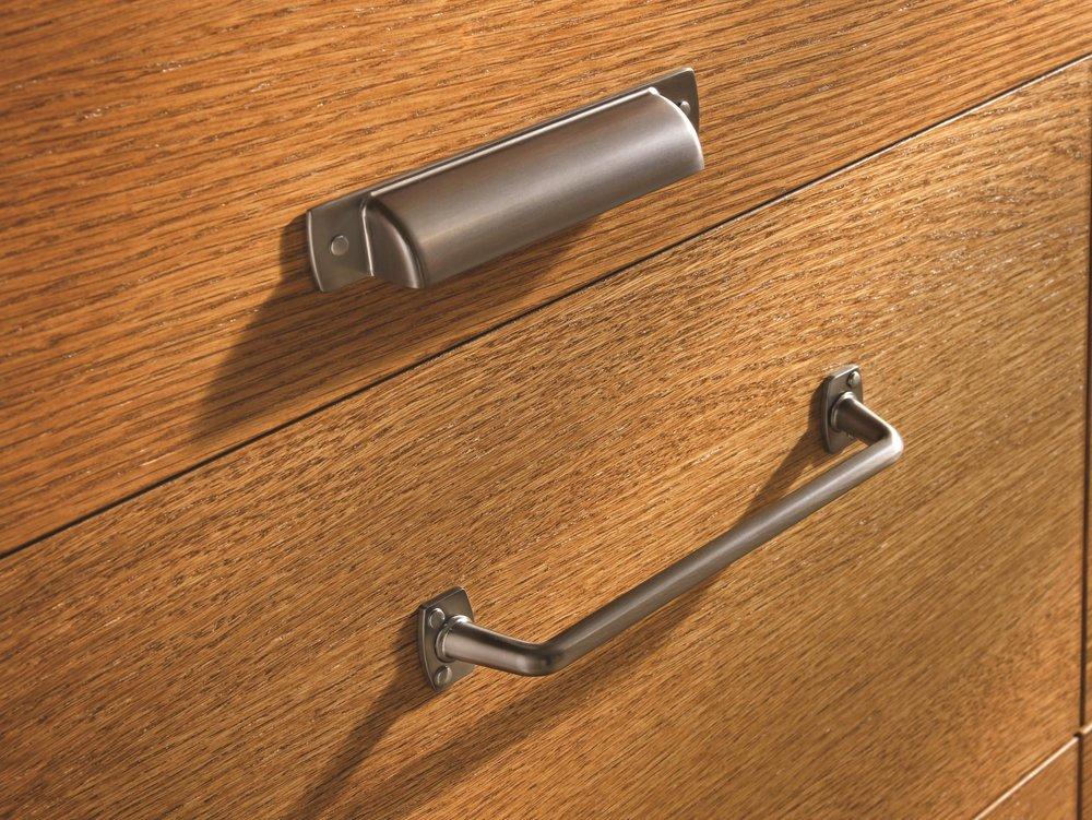 Amerock Graphite Rochdale 3-3/4 in (96 mm) Center-to-Center Graphite Cabinet Pull 