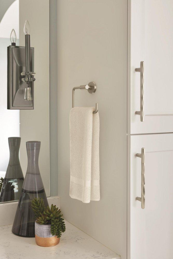 Amerock Stainless Steel Arrondi 6-7/16 in (164 mm) Length Towel Ring in Stainless Steel 