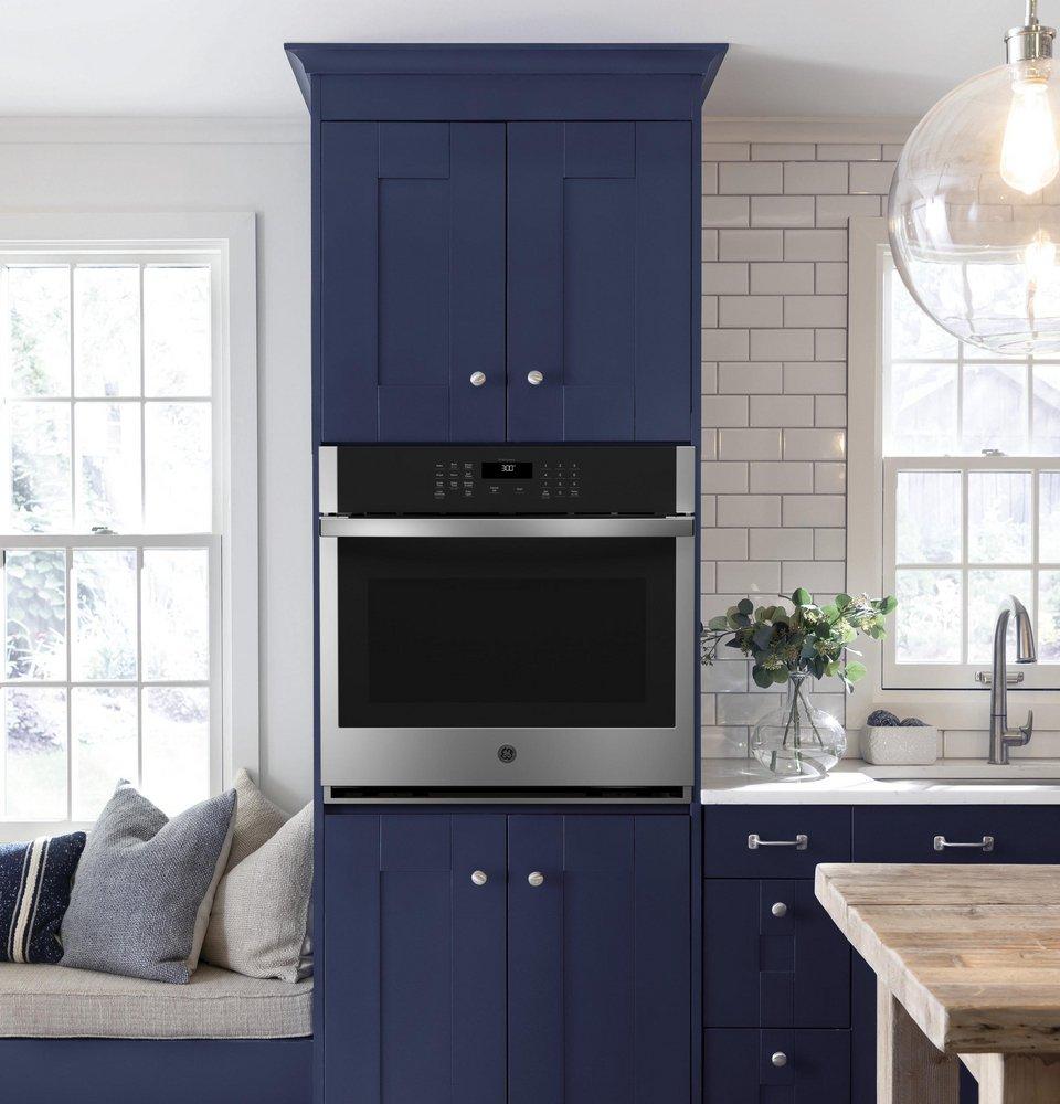 GE&reg; Stainless Steel 26-3/4 in. 4.3 cu. ft. Single Oven 