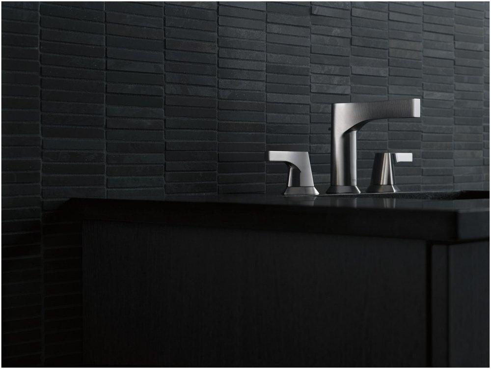 Delta Faucet Matte Black Two Handle Widespread Bathroom Sink Faucet Lever Handle 