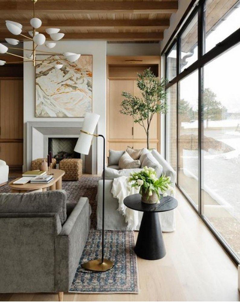 Visual Comfort & Co. Signature Hand-Rubbed Antique Brass 62-3/4 x 69-1/2 in. 40W 16-Light Modern Chandelier 