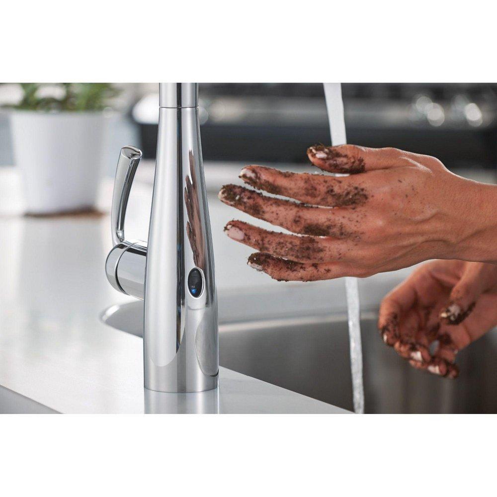 Moen Chrome Pull Down Kitchen Faucet 
