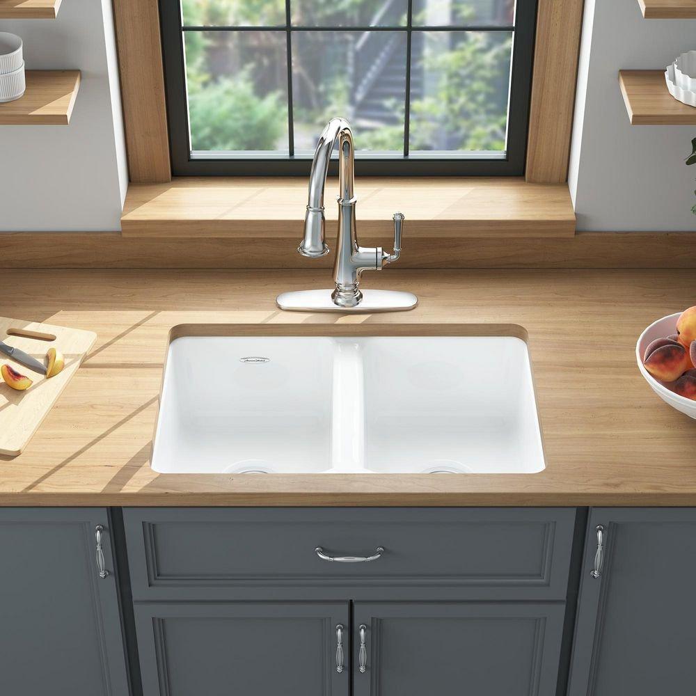 American Standard Brilliant White 30-1/16 x 19-1/8 in. No Hole Cast Iron Double Bowl Undermount Kitchen Sink 