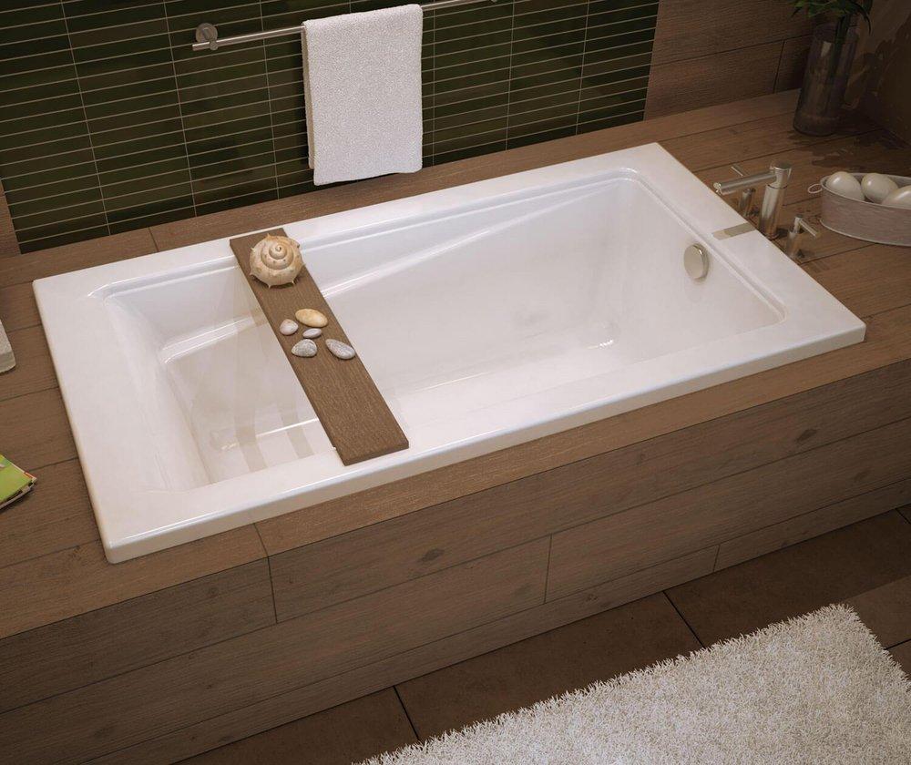 MAAX White 59-7/8 x 36 in. Soaker Drop-In Bathtub with End Drain 