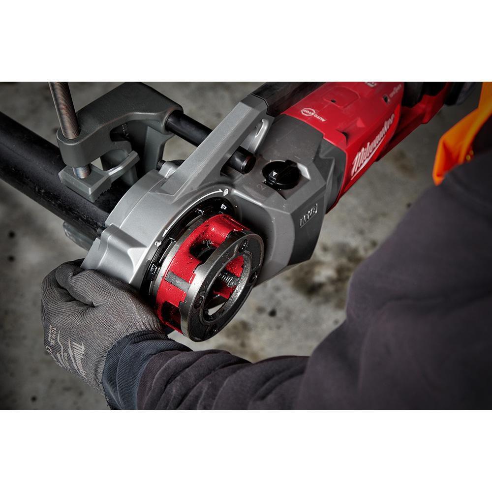 Milwaukee&reg; Red Pipe Threader Kit 