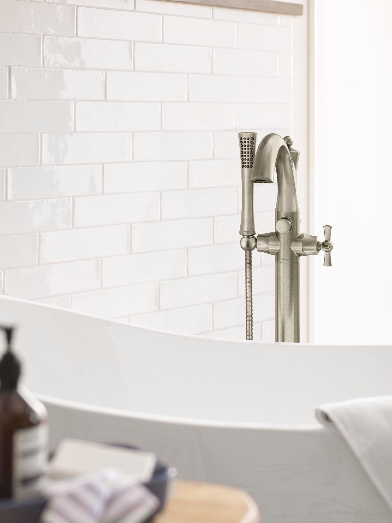Moen Brushed Nickel Single Handle Lever Floor Mount Filler 