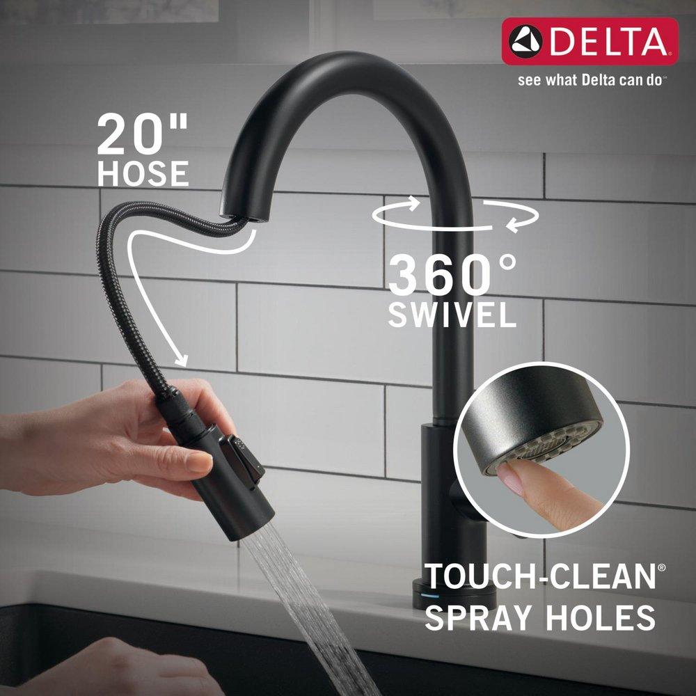 Delta Faucet Matte Black Single Handle Pull Down Voice and Touch Activated Kitchen Faucet 